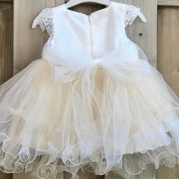 New formal dress - Picture 3 of 3